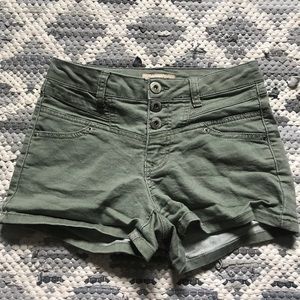 Blue Spice green shorts